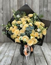 Букет цветов из:  Розы и Лизиантусы в Дурнихе