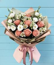 Букет цветов из:  Розы, Альстромерии и Лизиантусы в Дурнихе