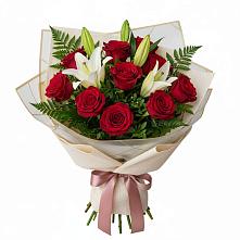 Букет цветов из:  Лилии и Розы в Дурнихе