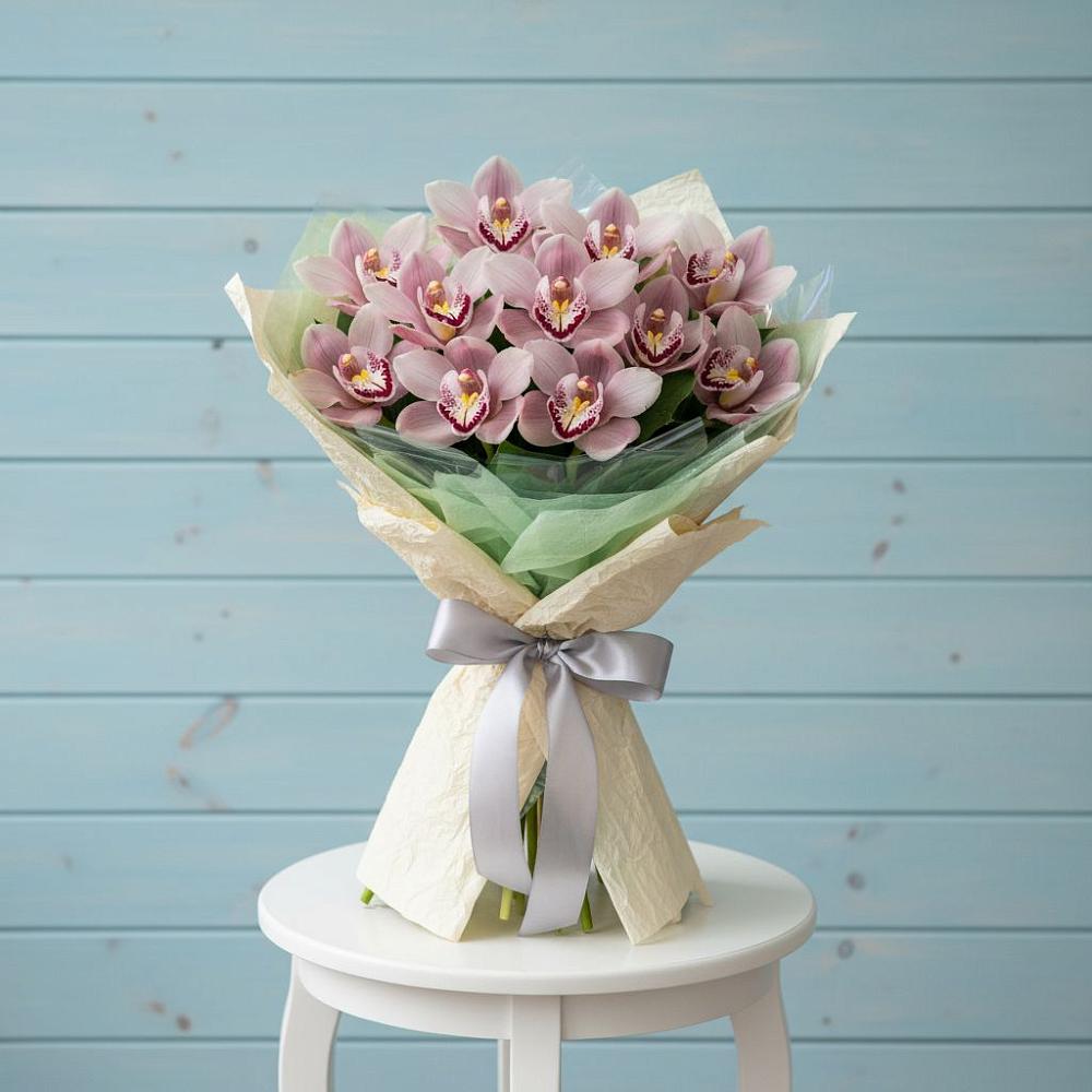 Букет цветов из: Орхидеи и Розы в Дурнихе