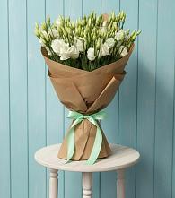 Букет цветов из:  Лизиантусы в Дурнихе