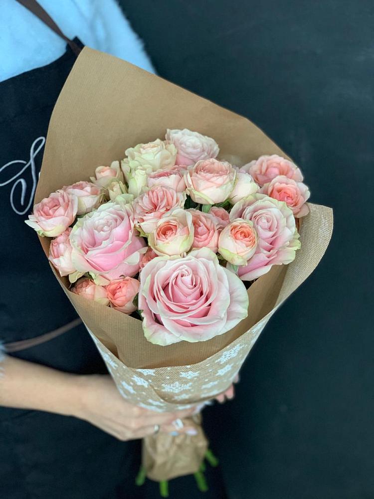 Букет цветов из: Хризантемы и Розы в Дурнихе