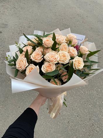 Букет Кремовые розы Латте в Дурнихе