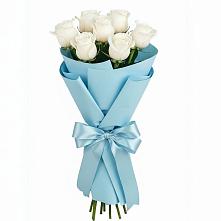 Букет 7 белых роз Проуд в Дурнихе