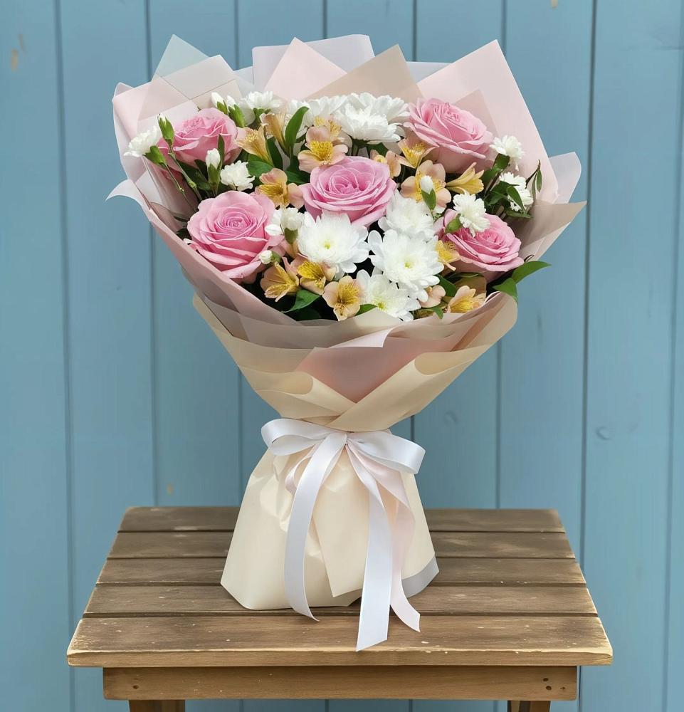 Букет цветов из: Гвоздики, Орхидеи и Розы в Дурнихе