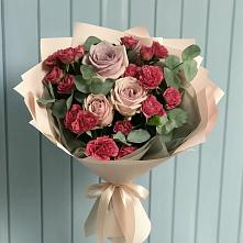 Букет цветов из:  Гвоздики и Розы в Дурнихе