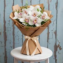 Букет цветов из:  Орхидеи и Розы в Дурнихе